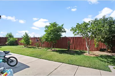 2907 Evergreen Court, Livingston, CA 95334 - Photo 17