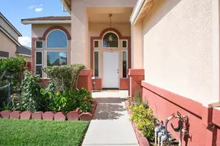 2907 Evergreen Ct, Livingston, CA 95334 - Photo 3