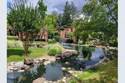 722 Woodside Lane E #9, Sacramento, CA 95825 - Photo 5