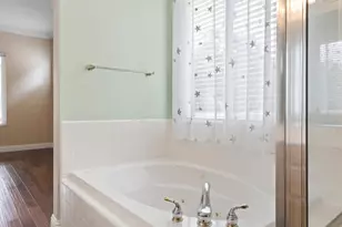 8383 Oakwood Hills Cir, Citrus Heights, CA 95610 - Photo 27
