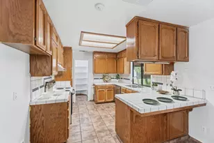 18839 Shell Dr, Madera, CA 93638 - Photo 7