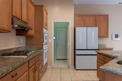1155 Windjammer Dr, Stockton, CA 95209 - Photo 7