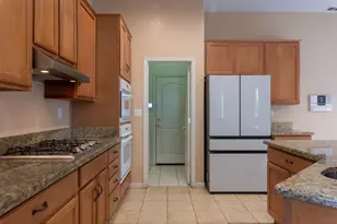 1155 Windjammer Dr, Stockton, CA 95209 - Photo 7