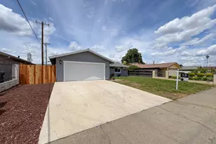 2151 Matson Dr, Sacramento, CA 95822 - Photo 3
