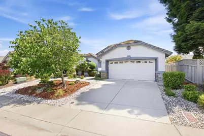 7476 Apple Hollow Loop, Roseville, CA 95747 - Photo 3