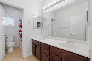 10413 Danichris Way, Elk Grove, CA 95757 - Photo 57