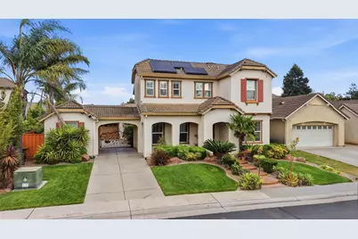 10413 Danichris Way, Elk Grove, CA 95757 - Photo 5