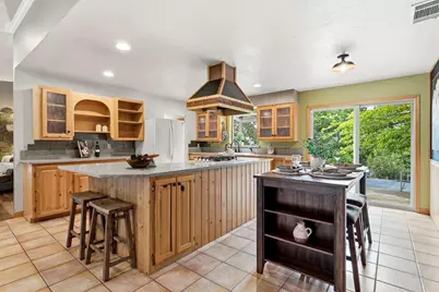 9340 Mosquito Road, Placerville, CA 95667 - Photo 17