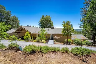 2901 Hermosa Ct, Camino, CA 95709 - Photo 5