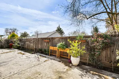 10092 Avocado Way, Elk Grove, CA 95757 - Photo 31