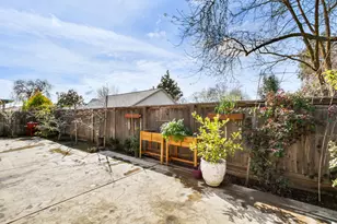 10092 Avocado Way, Elk Grove, CA 95757 - Photo 31