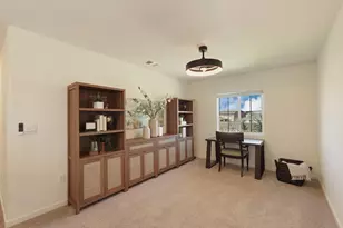437 Rainbow Fls Ln, Manteca, CA 95337 - Photo 9