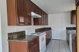 7839 Edenwood Ct, Sacramento, CA 95828 - Photo 5