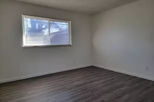 7839 Edenwood Ct, Sacramento, CA 95828 - Photo 9