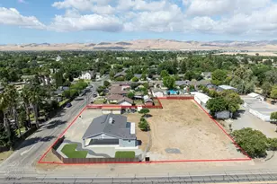 720 N 2nd St, Patterson, CA 95363 - Photo 9
