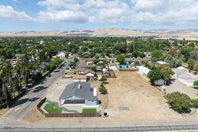 720 N 2nd Street, Patterson, CA 95363 - Photo 7