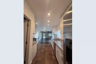 5328 22nd Avenue, Sacramento, CA 95820 - Photo 7