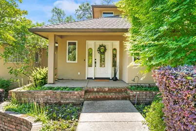 8218 Finisterre Court, Fair Oaks, CA 95628 - Photo 5