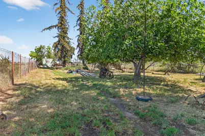 383 Taylor Road, Lodi, CA 95242 - Photo 17