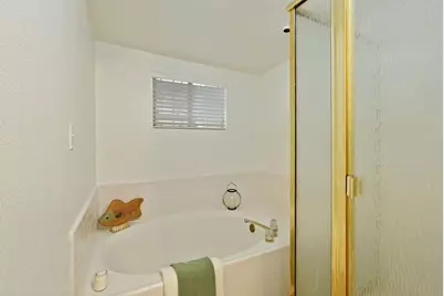 216 E Carlton Way, Tracy, CA 95376 - Photo 15