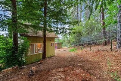 13748 Marin Place, Grass Valley, CA 95949 - Photo 33