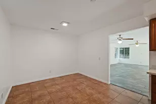 174 Hemlock Dr, Lodi, CA 95240 - Photo 13