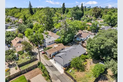 3025 7th Avenue, Sacramento, CA 95817 - Photo 49