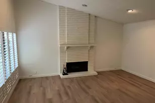 301 Dunbarton Way, Sacramento, CA 95825 - Photo 5