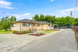 966 Myrna Ave, Olivehurst, CA 95961 - Photo 5