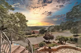 2070 Driftwood Cir, El Dorado Hills, CA 95762 - Photo 15