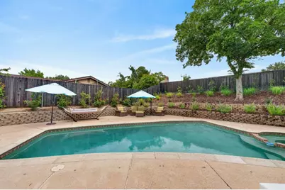 4536 Stonewall Drive, Fair Oaks, CA 95628 - Photo 3
