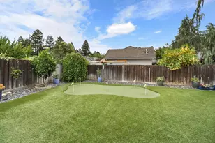 9411 Leal Ct, Elk Grove, CA 95758 - Photo 77