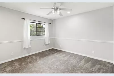 9411 Leal Court, Elk Grove, CA 95758 - Photo 43