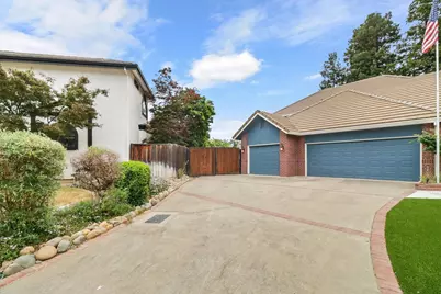 9411 Leal Court, Elk Grove, CA 95758 - Photo 83