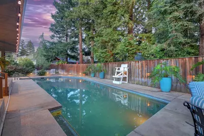 9411 Leal Court, Elk Grove, CA 95758 - Photo 51