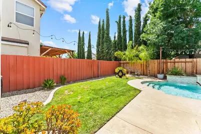 4716 Brabant Way, Elk Grove, CA 95757 - Photo 21