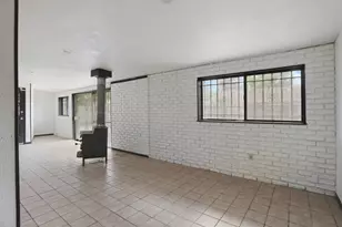 4981 71st St, Sacramento, CA 95820 - Photo 25