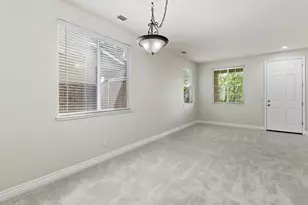 2672 Heirloom Way, Roseville, CA 95747 - Photo 5