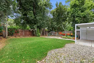 3438 36th St, Sacramento, CA 95817 - Photo 23