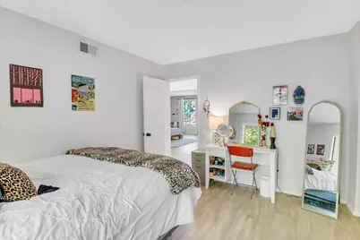 8 Adelphi Court, Sacramento, CA 95825 - Photo 15
