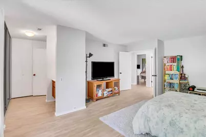 8 Adelphi Court, Sacramento, CA 95825 - Photo 21