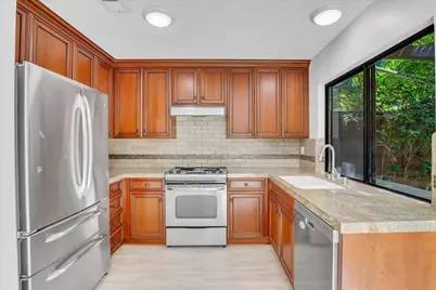 8 Adelphi Court, Sacramento, CA 95825 - Photo 13
