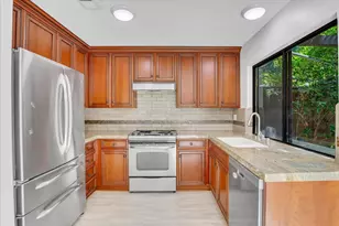 8 Adelphi Ct, Sacramento, CA 95825 - Photo 13