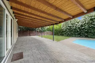 4607 Hixon Cir, Carmichael, CA 95608 - Photo 35