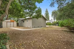 2340 E Hawkeye Ave, Turlock, CA 95380 - Photo 39