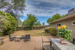 1353 Martin Dr, Auburn, CA 95603 - Photo 27