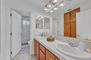 1748 Dunkeld Ln, Folsom, CA 95630 - Photo 31
