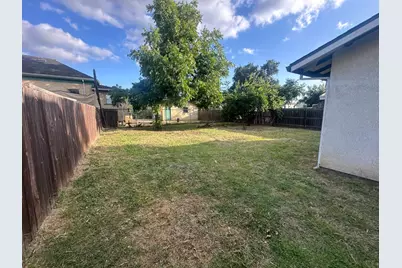 1640 E Scotts Avenue, Stockton, CA 95205 - Photo 15