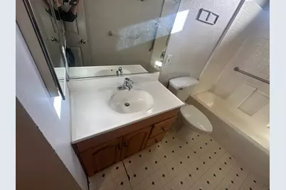 1640 E Scotts Avenue, Stockton, CA 95205 - Photo 9