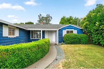 7406 Alix Parkway, Sacramento, CA 95823 - Photo 3